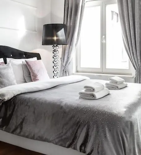 Househost Apartment:lobzowska 22 Cracovia