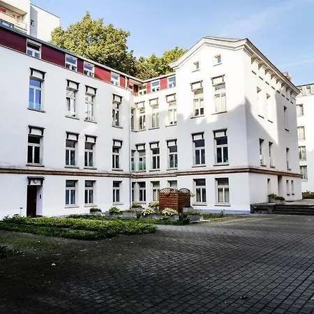 アパート Househost Apartment:lobzowska 22 クラクフ